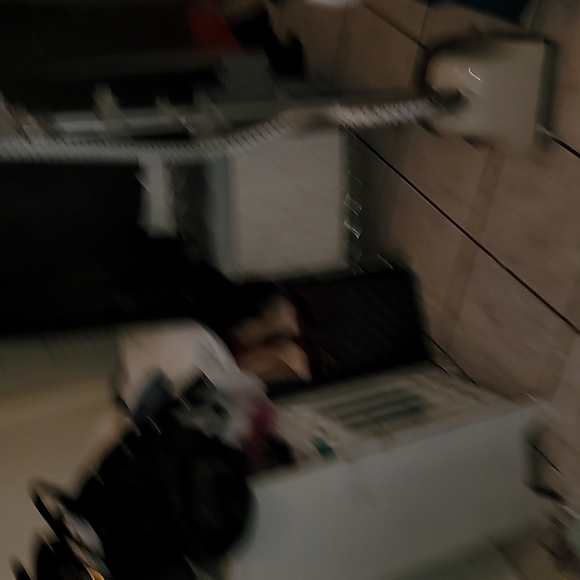 Perfect for outdoors Rainforest Jacket RN#64311 - Picture 16 of 16